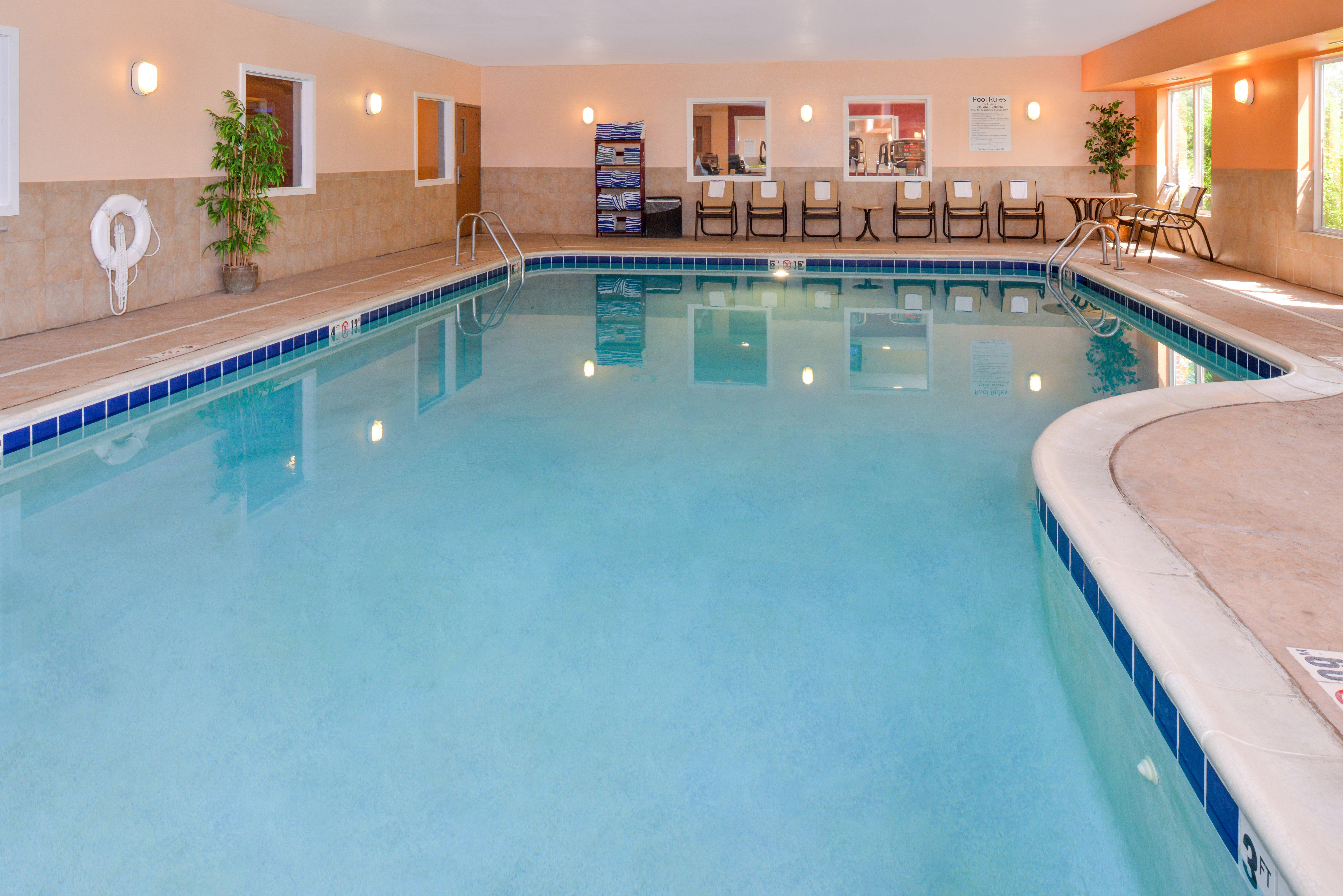 Holiday Inn Express Hotel & Suites Lancaster-Lititz By Ihg Ngoại thất bức ảnh