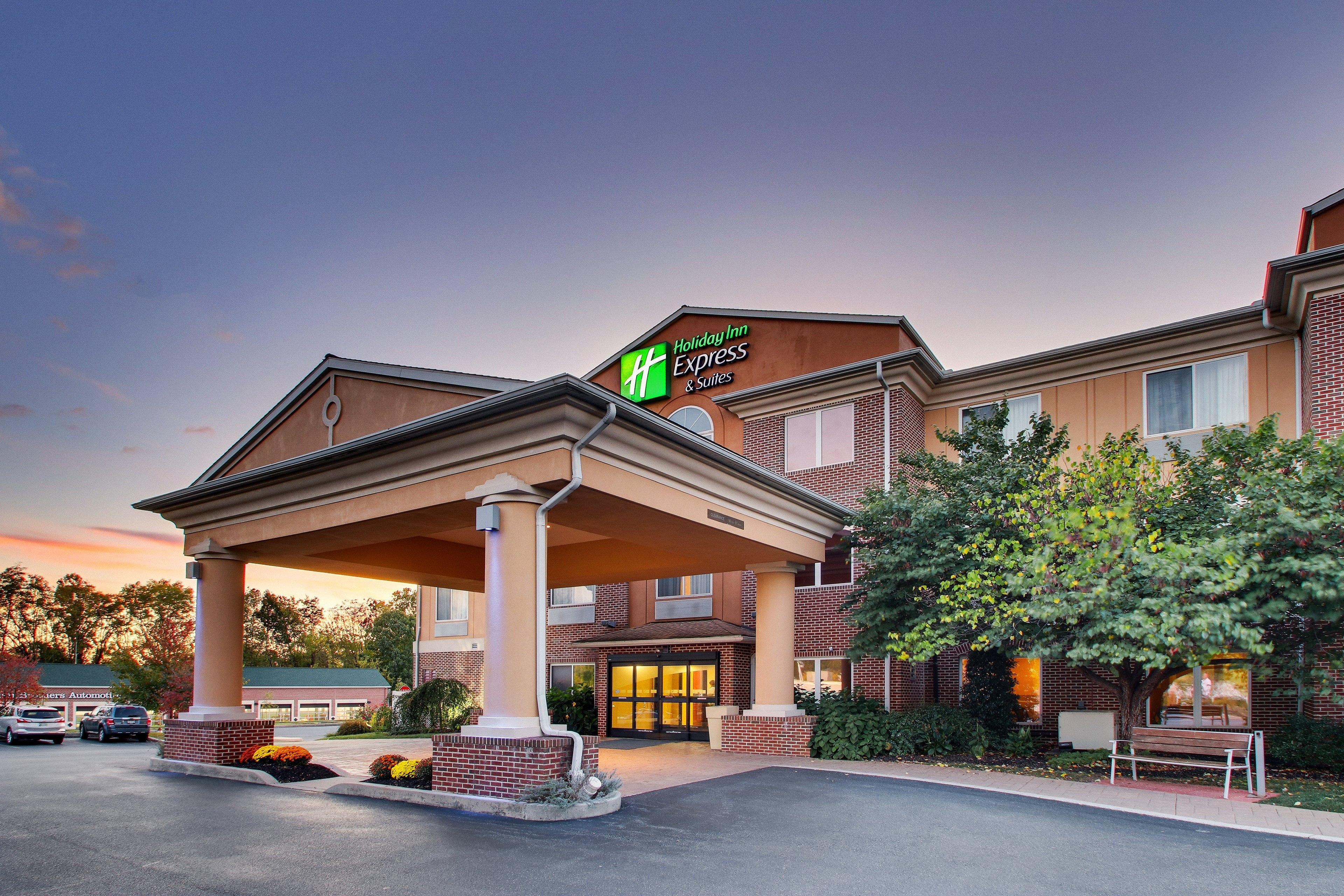 Holiday Inn Express Hotel & Suites Lancaster-Lititz By Ihg Ngoại thất bức ảnh
