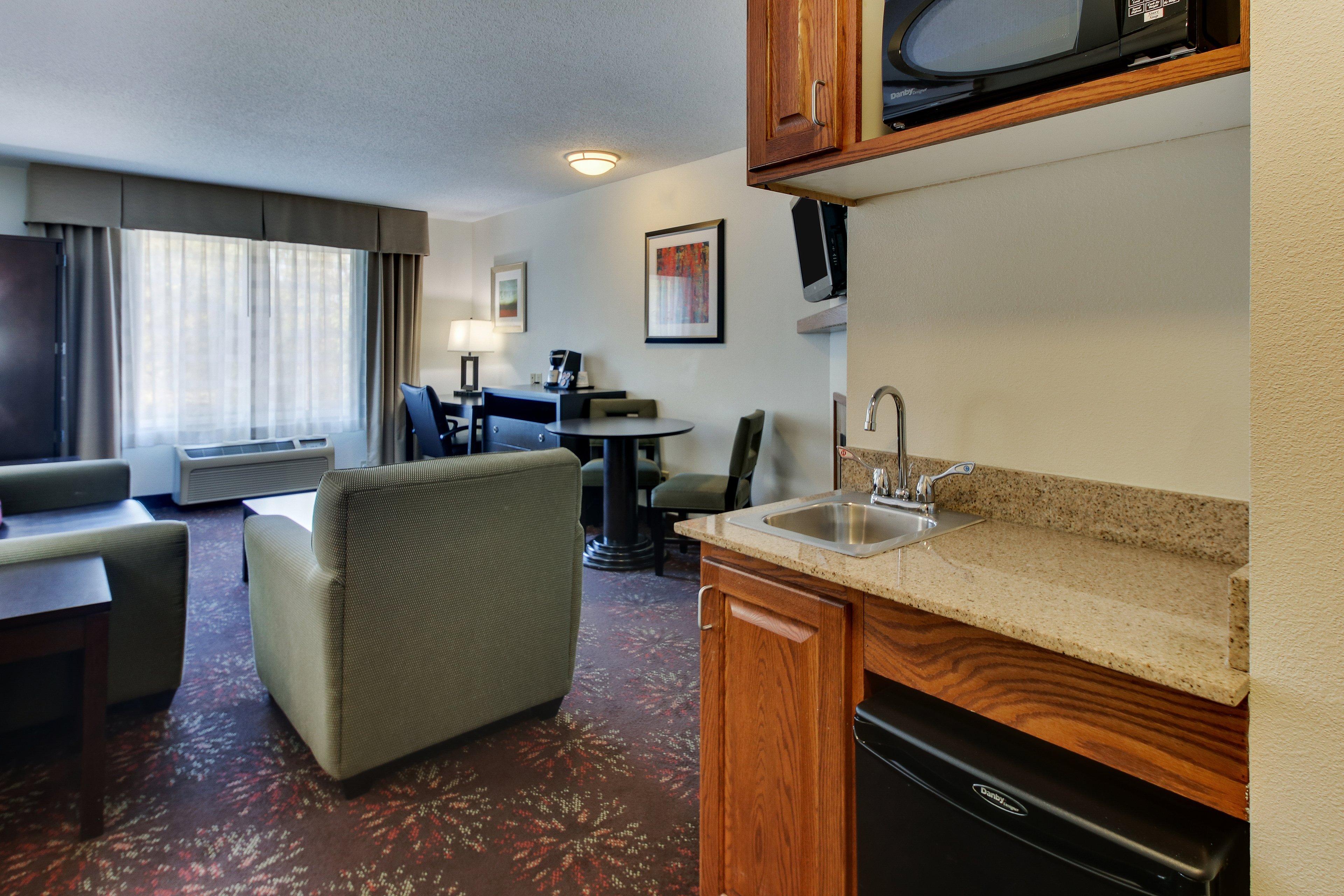 Holiday Inn Express Hotel & Suites Lancaster-Lititz By Ihg Ngoại thất bức ảnh