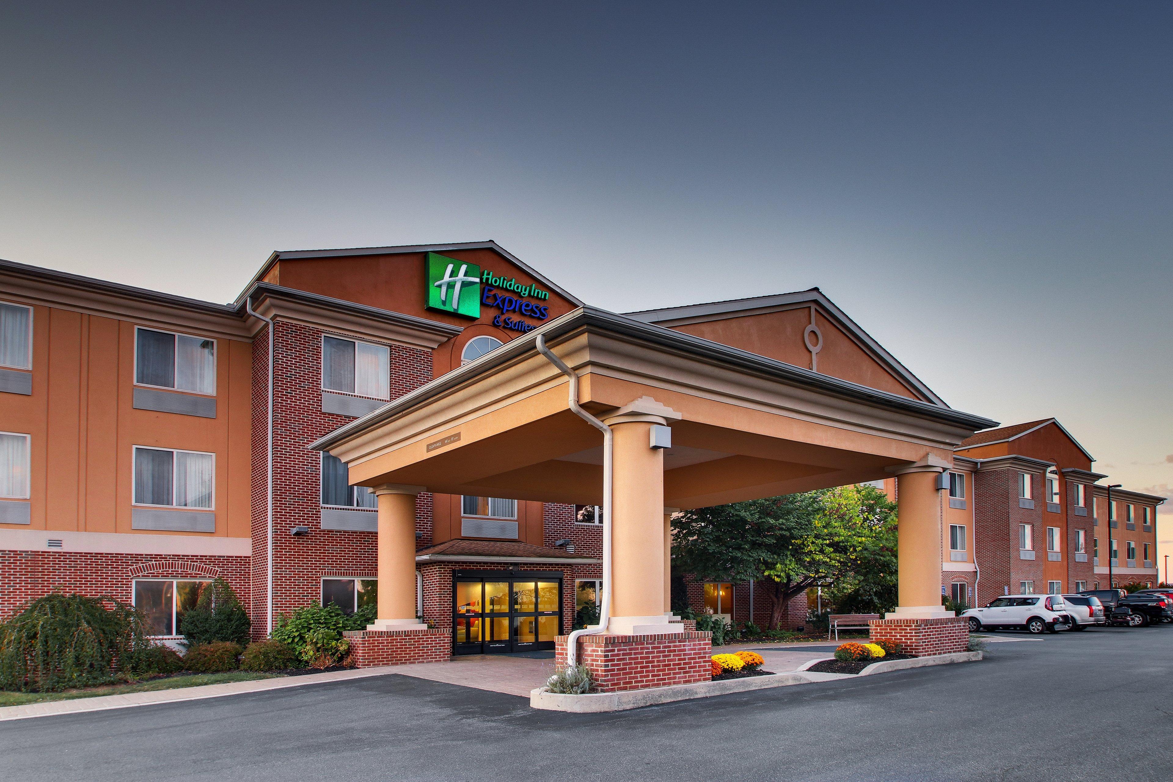 Holiday Inn Express Hotel & Suites Lancaster-Lititz By Ihg Ngoại thất bức ảnh