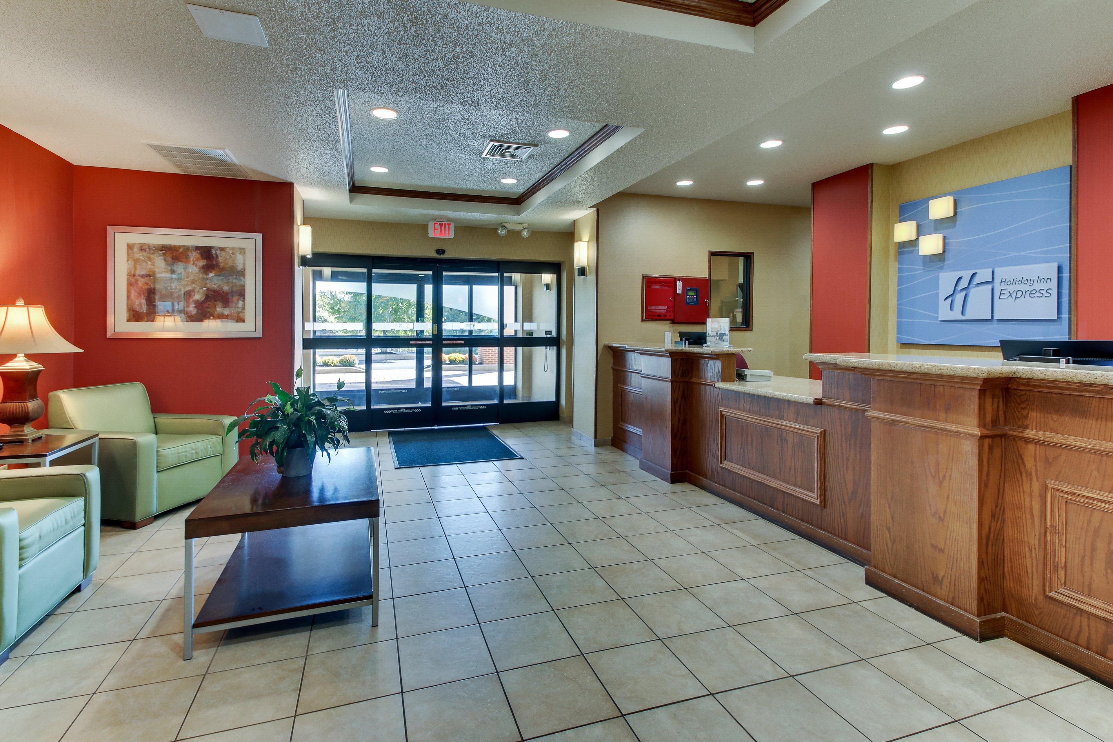 Holiday Inn Express Hotel & Suites Lancaster-Lititz By Ihg Ngoại thất bức ảnh