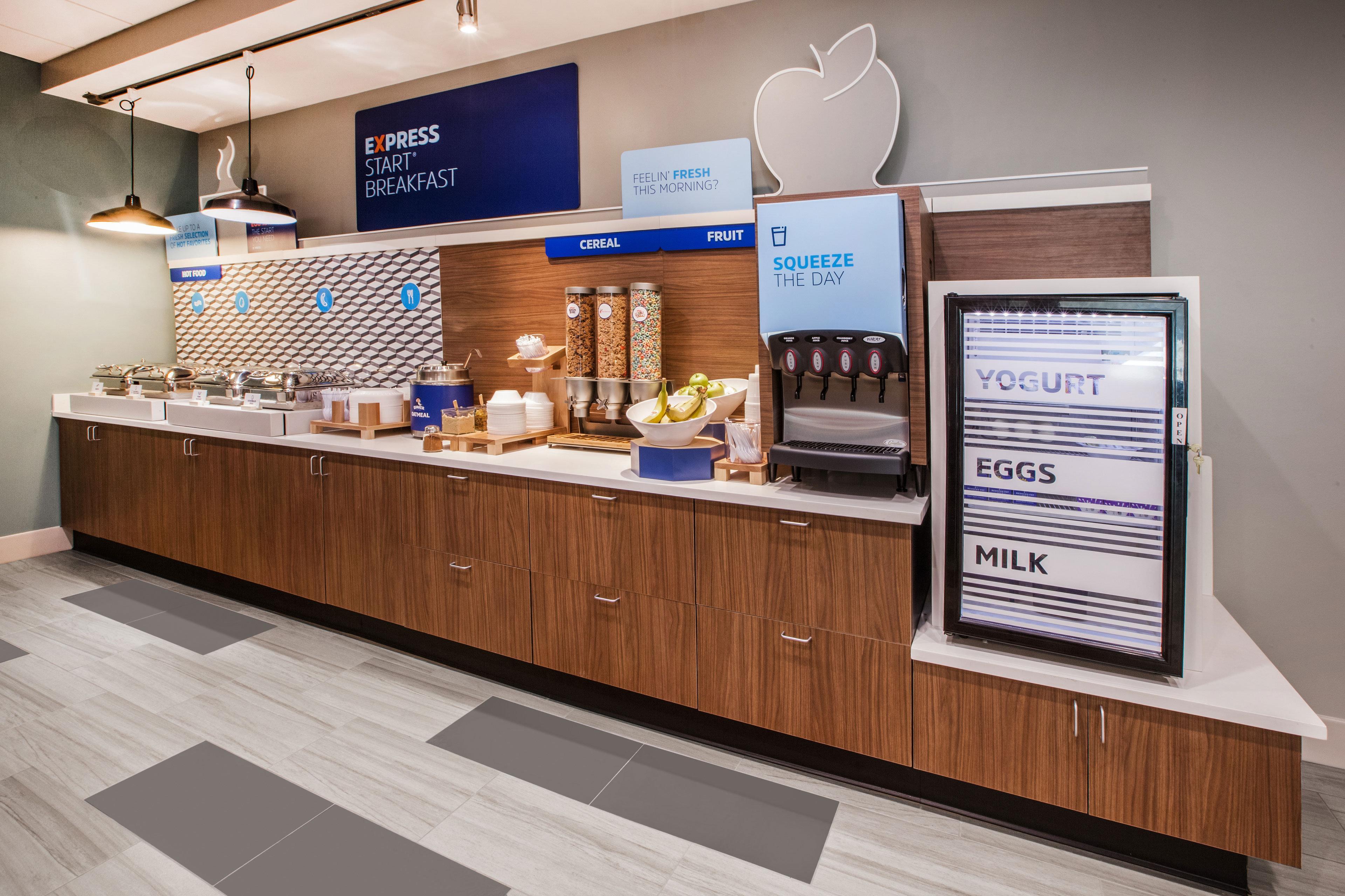 Holiday Inn Express Hotel & Suites Lancaster-Lititz By Ihg Ngoại thất bức ảnh
